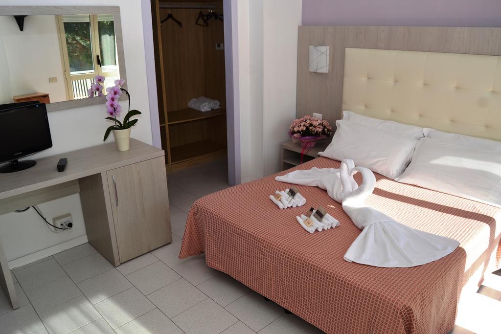 Hotel Suisse Milano Marittima Exteriör bild
