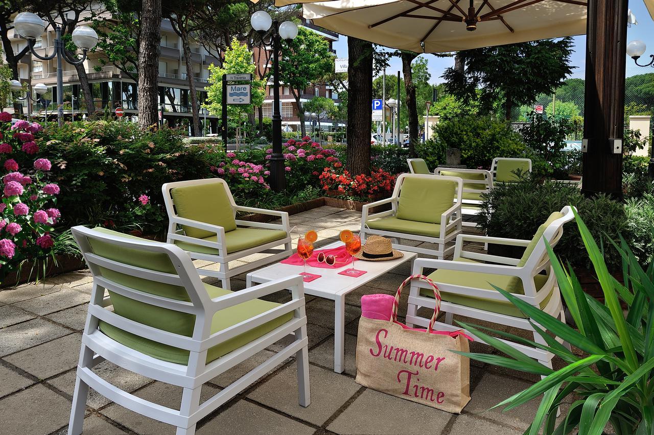 Hotel Suisse Milano Marittima Exteriör bild