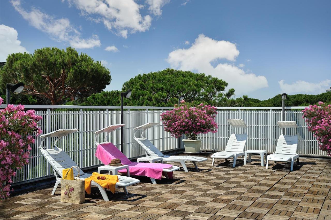 Hotel Suisse Milano Marittima Exteriör bild